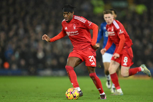 特别是在年 特别是在年