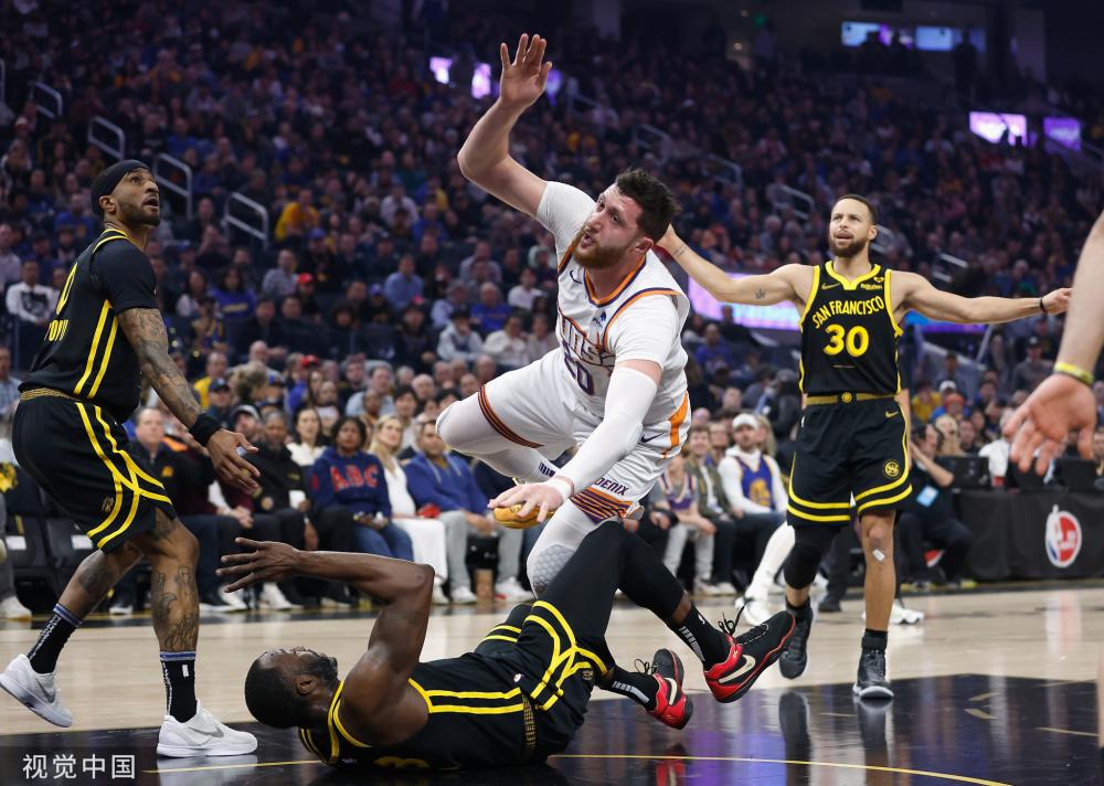 盛名的中场 盛名的中场